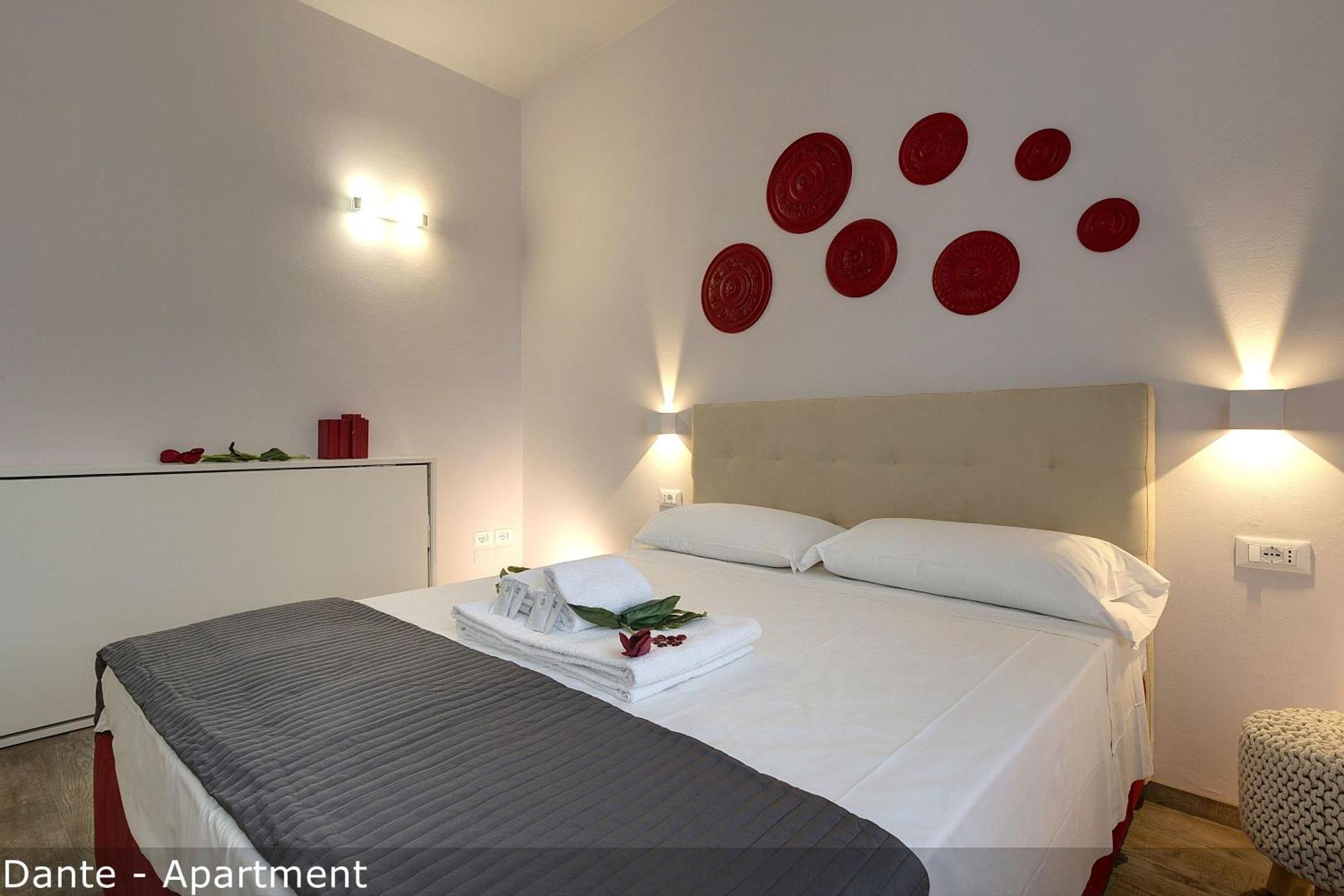 Dante & Virgilio Apartments By Mamo Florence Luaran gambar